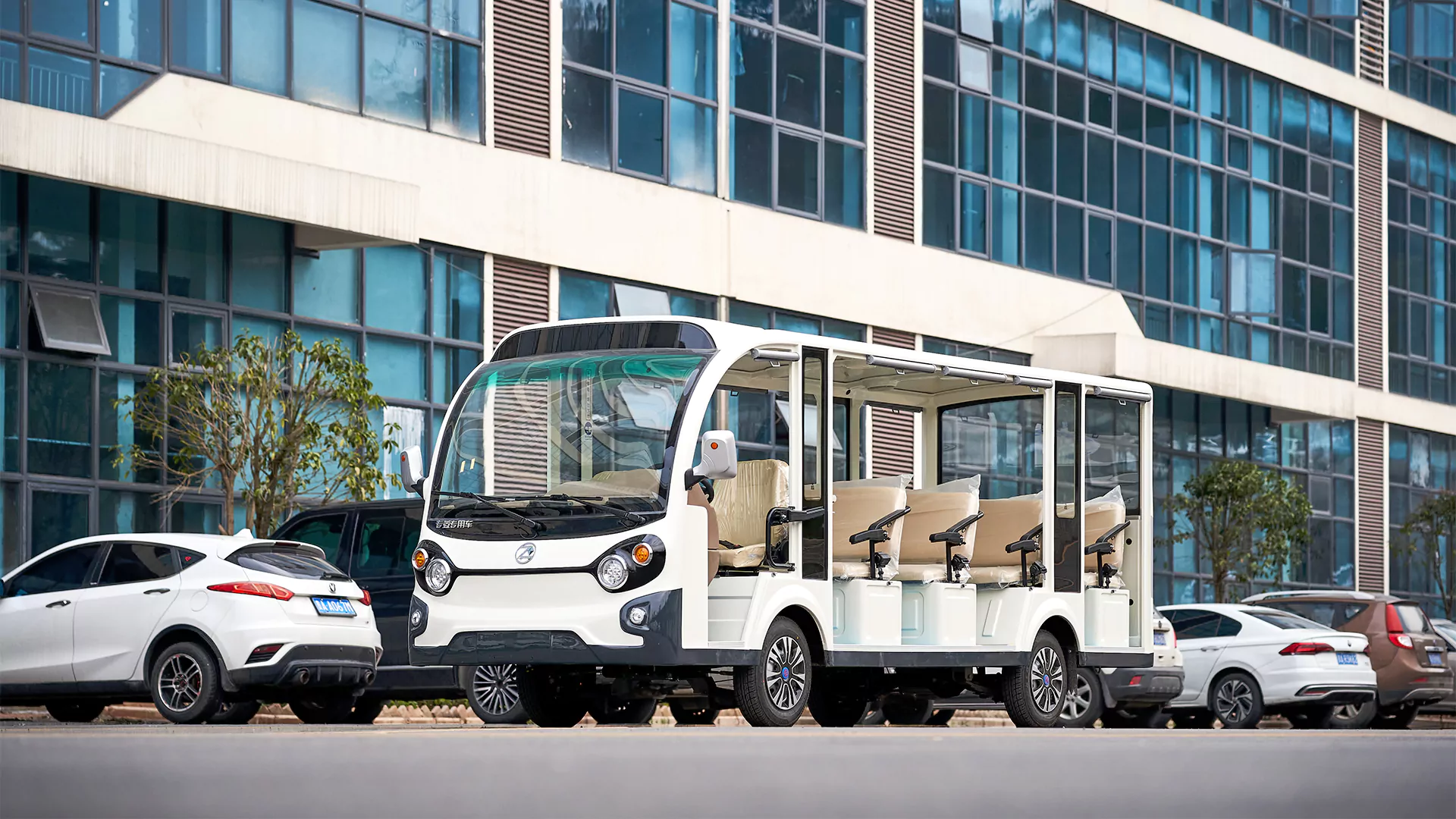 Sightseeing Car 15 s b1