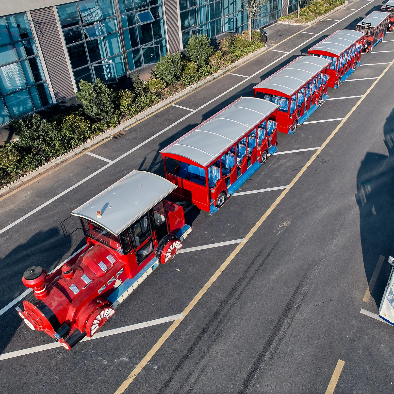 Sightseeing Train 18 huoche